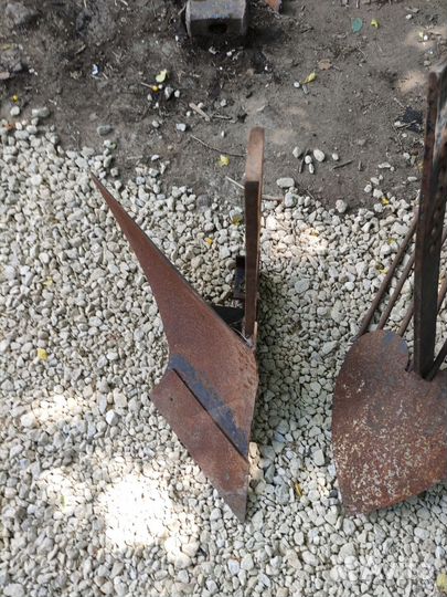 Плуг для мотоблока