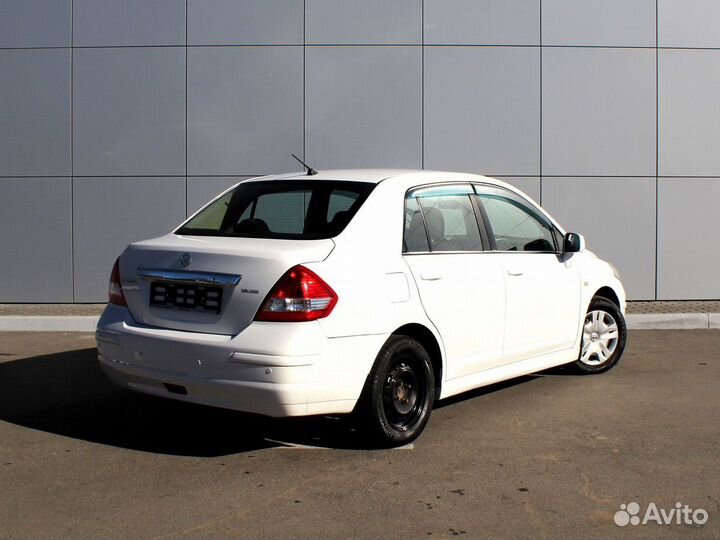 Nissan Tiida 1.6 AT, 2013, 169 375 км