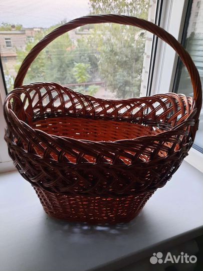 Корзина плетеная большая