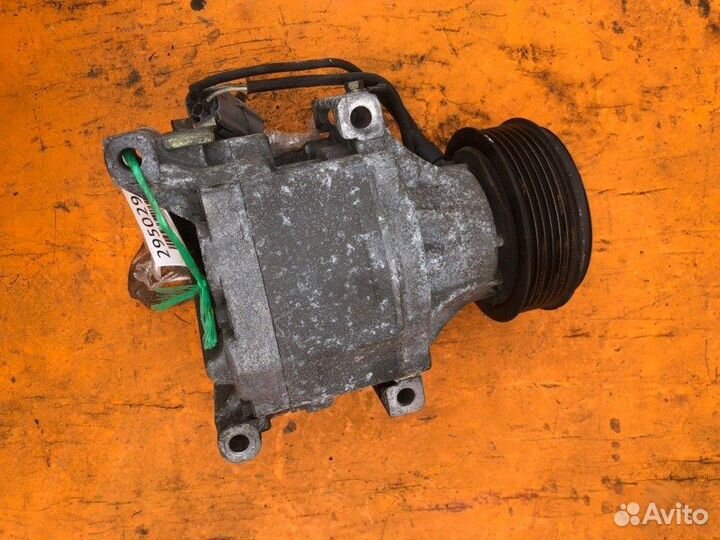 Компрессор кондиционера Toyota Corolla ZZE122