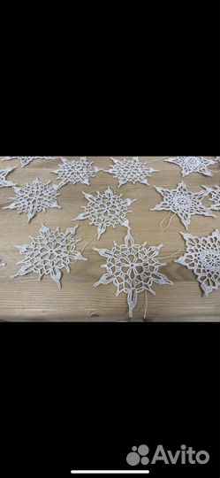 Вязаные снежинки набор из 6 шт