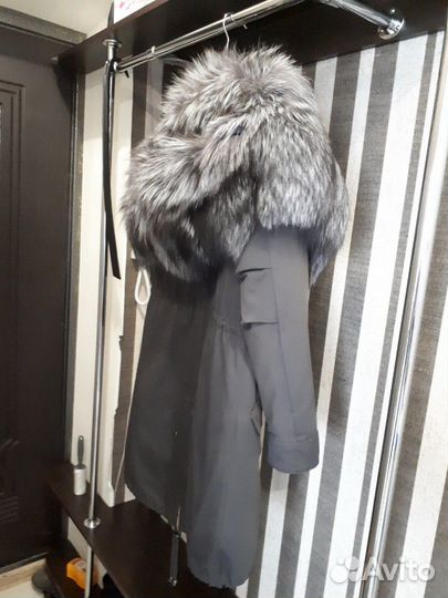 Парка с мехом чернобурки