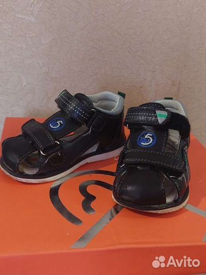 Сандалии для мальчика