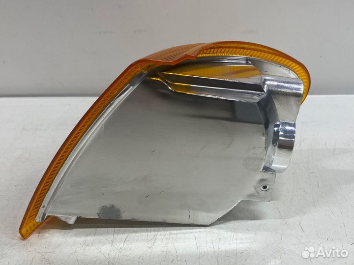 Указатель поворота Ваз-2114 желтый правый Тольятти