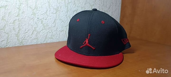 Бейсболки new era с прямым козырьком