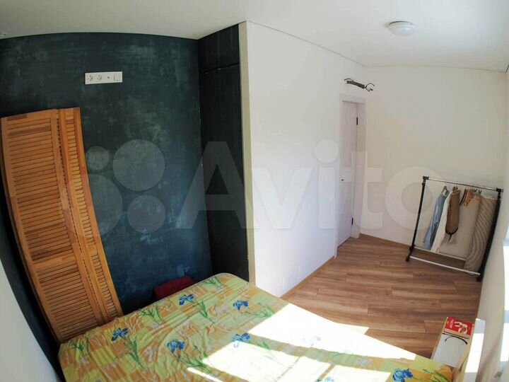 Дом 110 м² на участке 4 сот.