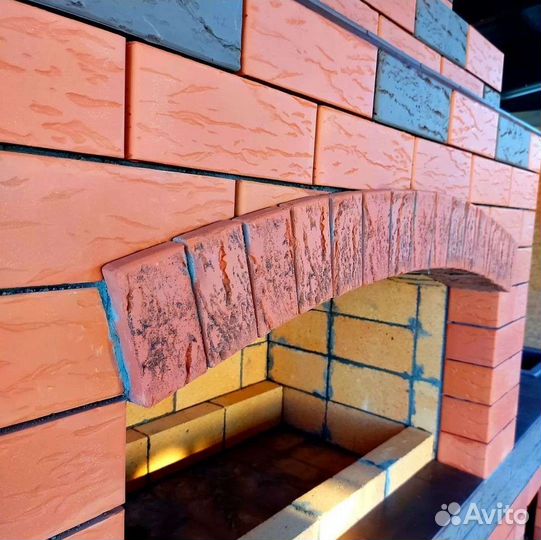 Зона барбекю из кирпича