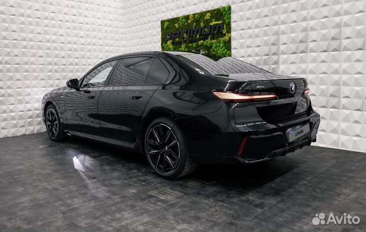 BMW 7 серия, 2023