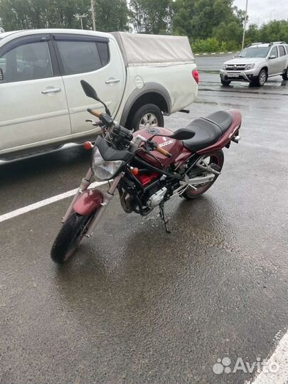 Suzuki bandit 400