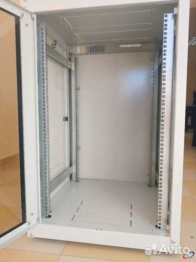 Серверный шкаф