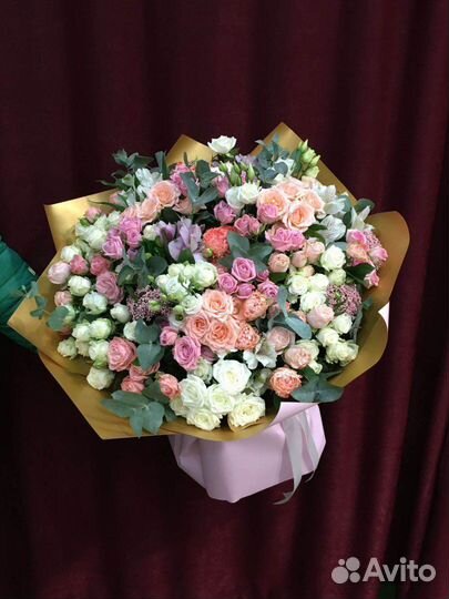 Шикapныe букеты из роз (Эквадор) c доставкой