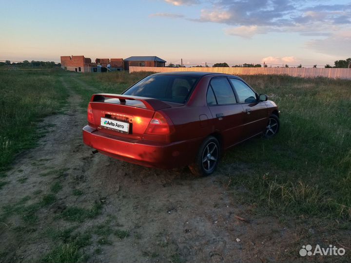 Mitsubishi Mirage 1.8 AT, 2000, 199 999 км
