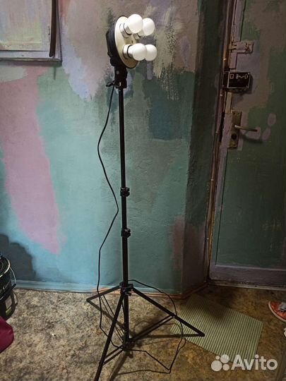 Софтбокс godox 60/90 и видеосвет на штативе