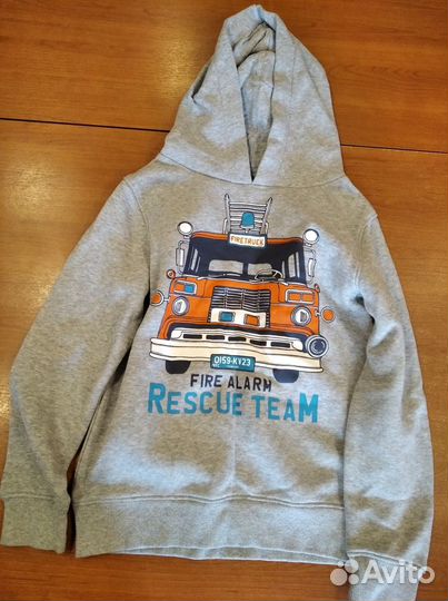 Продам детскую одежду