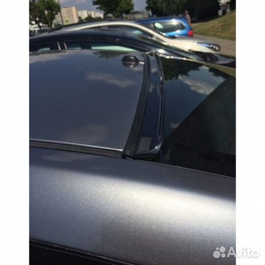 Спойлер заднего стекла Infiniti G37