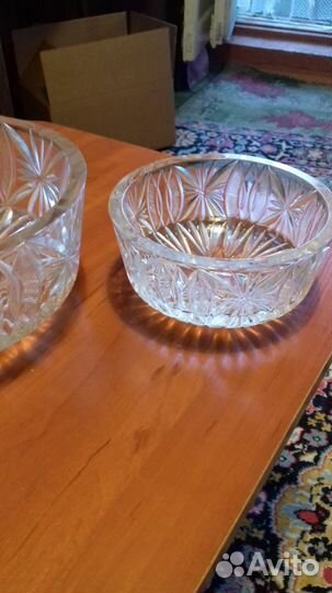 Хрустальные салатницы набором