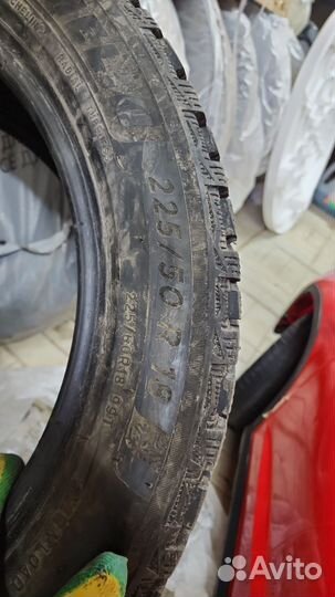 Michelin X-Ice North 4 225/50 R18 99T