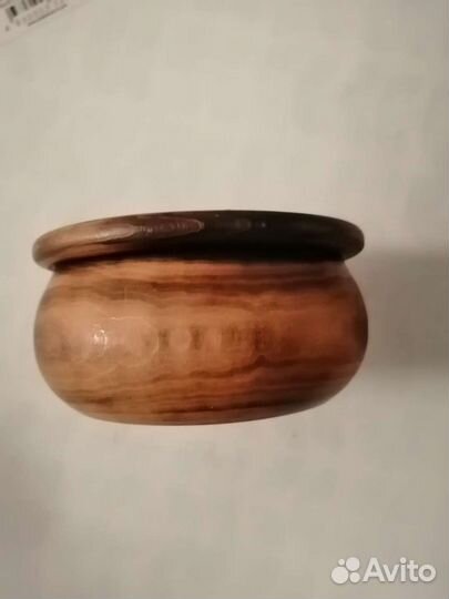 Деревянная шкатулка