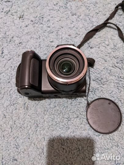 Фотоаппарат Olympus SP-620uz