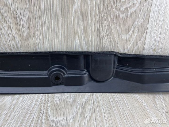 Пыльник крыла передний левый Hyundai Solaris 2