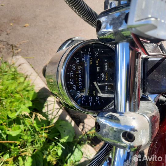 Suzuki intruder VS800 по запчастям