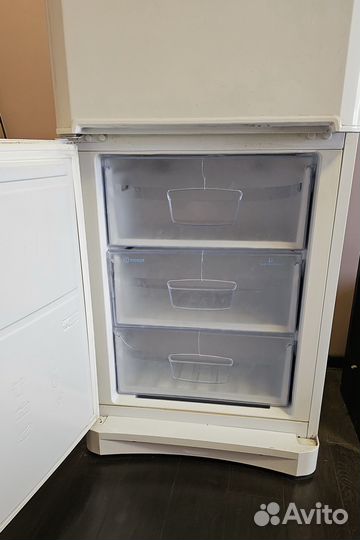 Продам холодильник бу