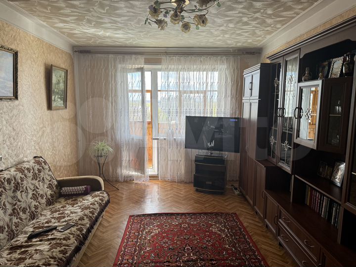 3-к. квартира, 82,5 м², 5/9 эт.