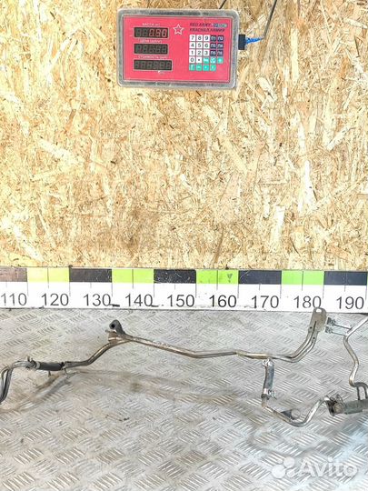 Рейка топливная рампа Subaru Forester S11