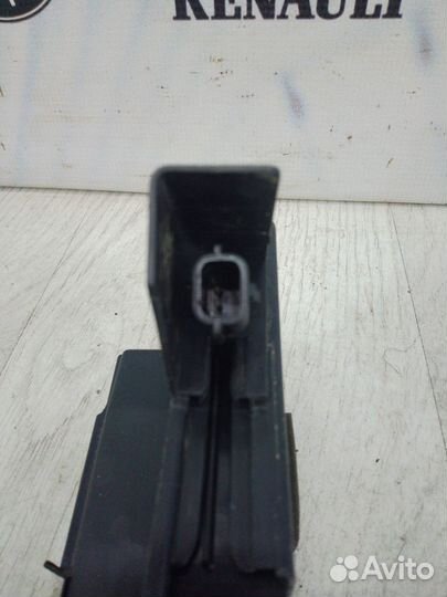Замок перед двери Renault logan stepway 2 Прав