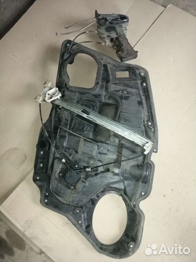 Запчасти mazda 6 gg на левую передние дверь