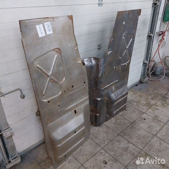 Газ 2410 3110 дно пол