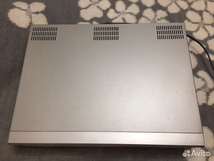 Видеомагнитофон и DVD плеер samsung