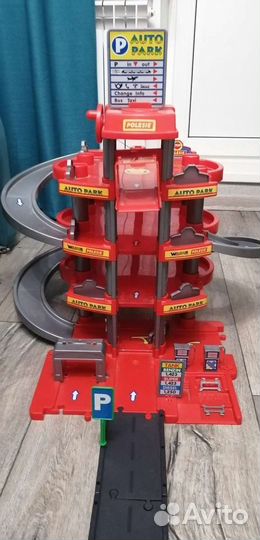 Парковка для машинок 