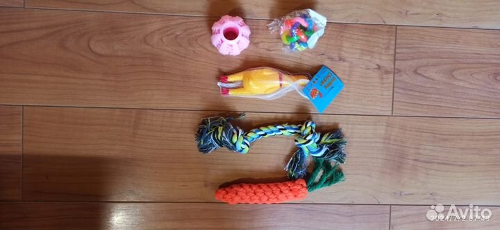 Игрушки для мелких собак