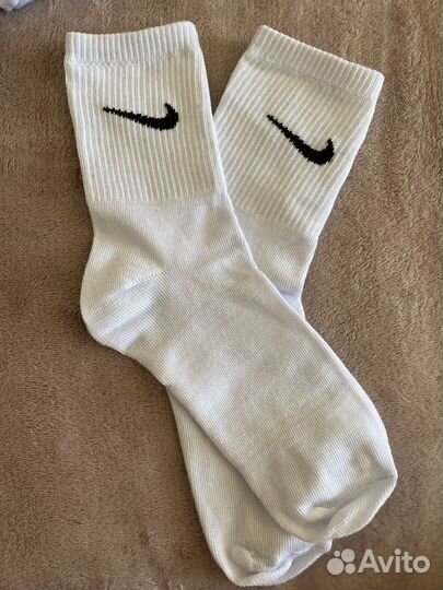 Носки nike высокие белые