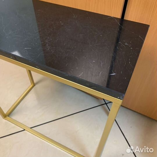 Подставка для аквариума с мраморной столешницей