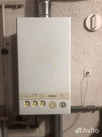Газовый котел двухконтурный Ferroli