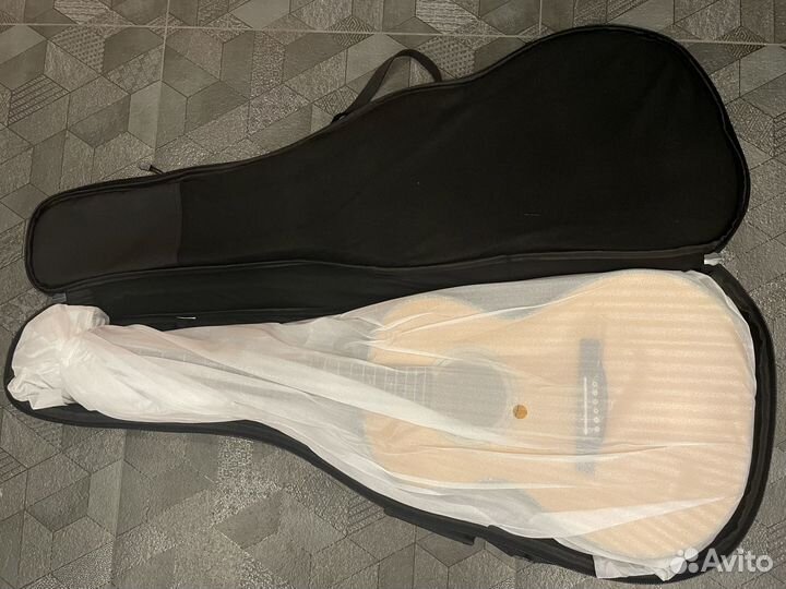Электроакустическая гитара PRS SE P50E Parlor
