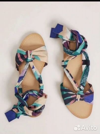 Босоножки Oycho 41