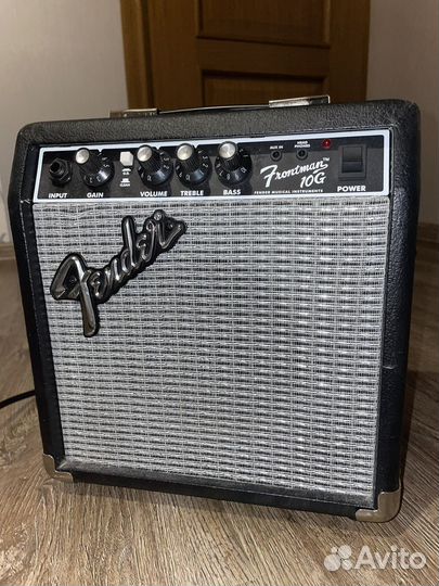 Комбоусилитель fender frontman 10G 10 watts