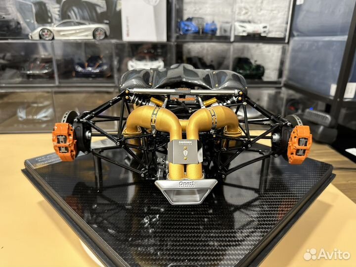 Frontiart мотор от Koenigsegg One1 1:6 масштаб