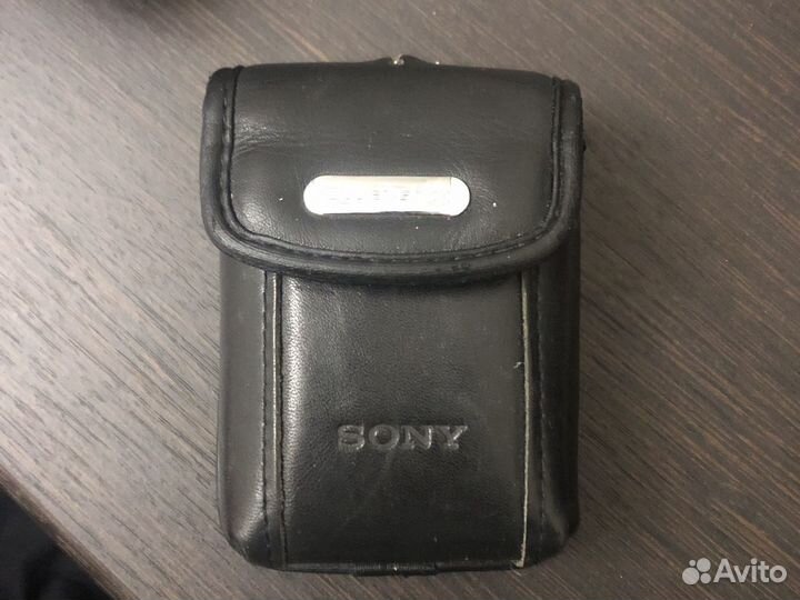 Компактный фотоаппарат