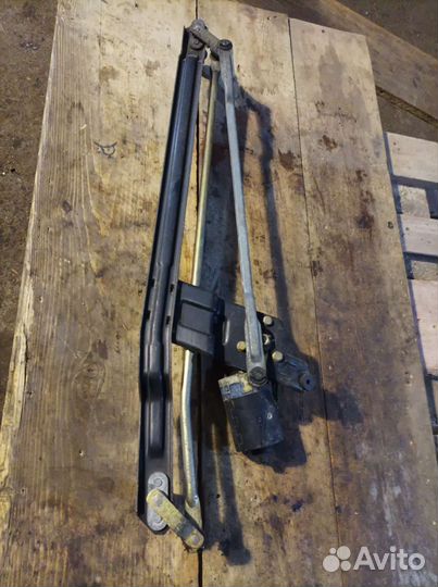 Трапеция дворников VW Passat B3 в сборе