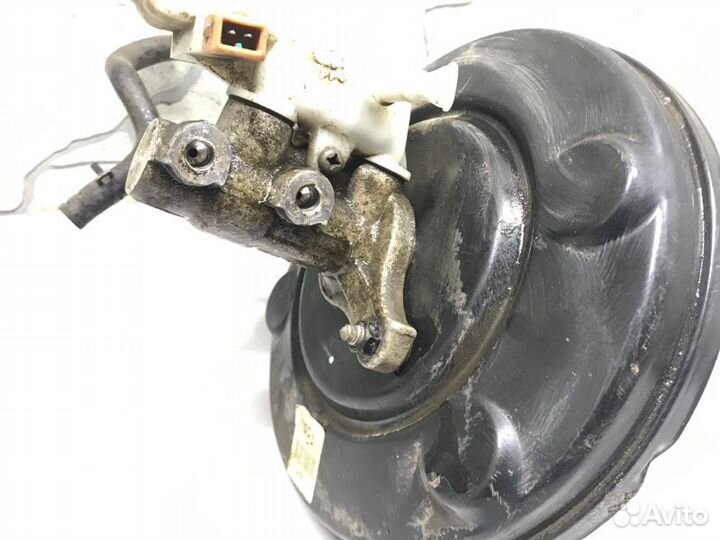 Вакуумный усилитель тормозов Kia Rio III