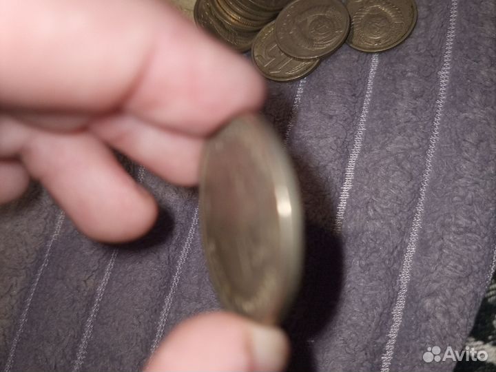 Железная монета 100 1993 года