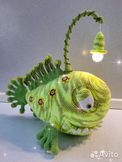 Рыба ночник вязаная