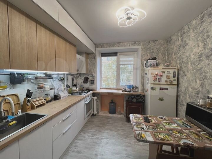 3-к. квартира, 59 м², 2/5 эт.