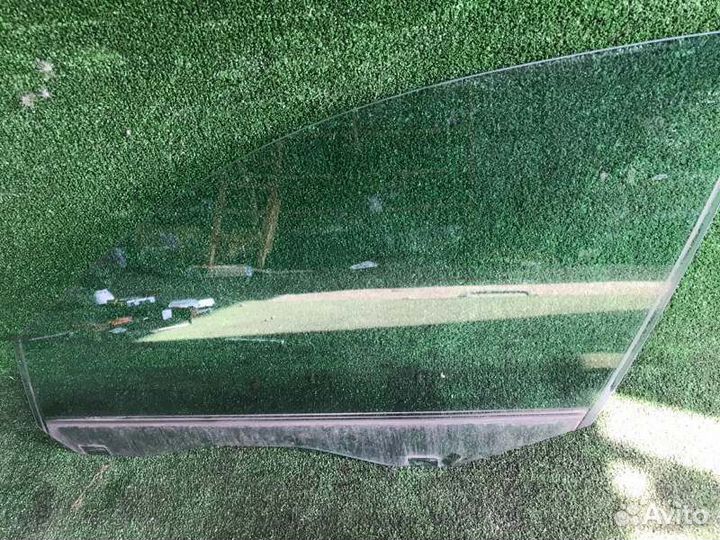 Стекло переднее левое Bmw 5-Series E60 M54B30 2003