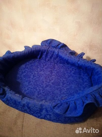 Лежанка для маленьких собак