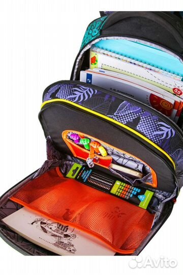 Школьный ранец